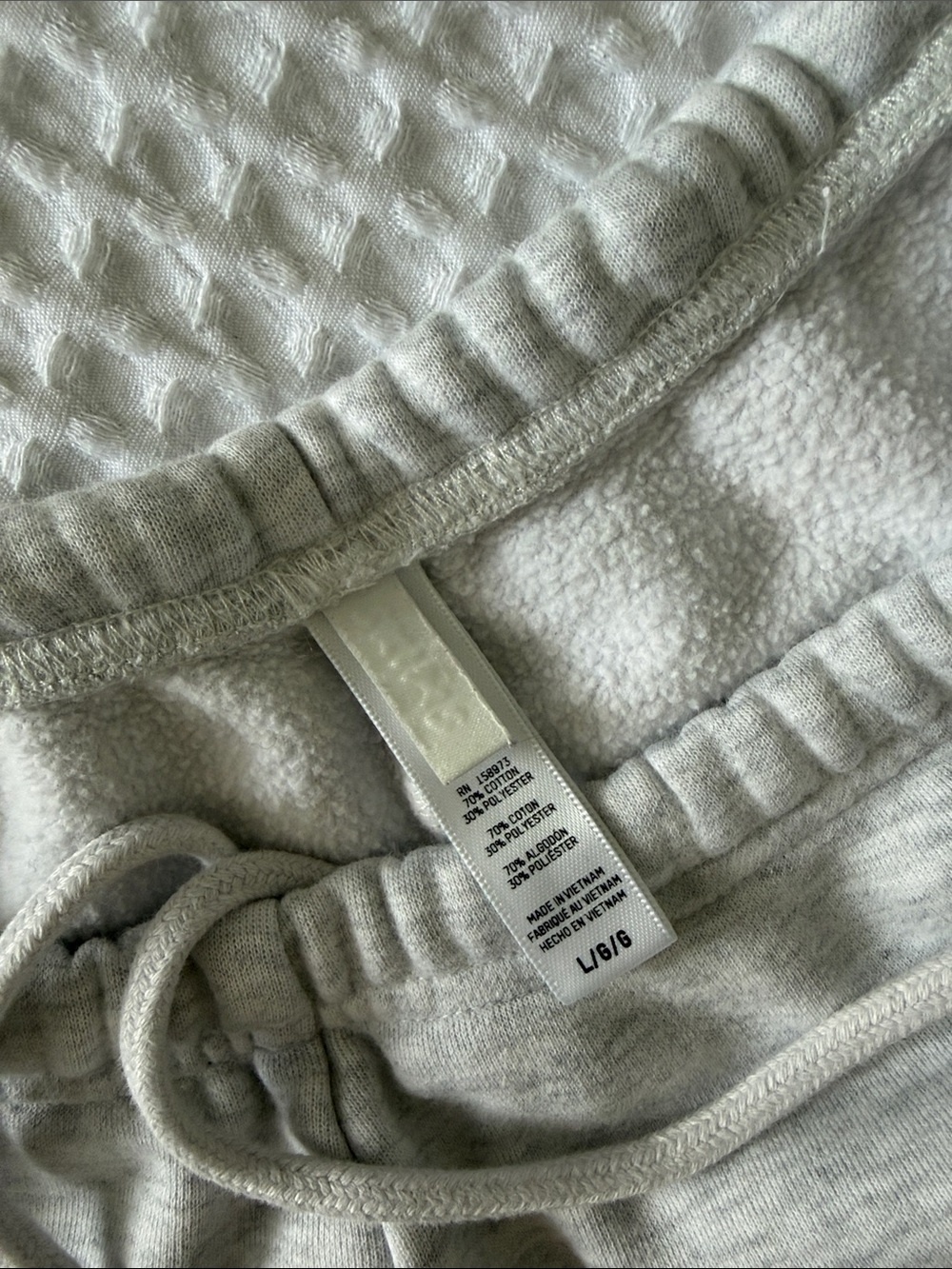 SKIMS Heather Gray Jogger Track Pants - Picture 2 of 4